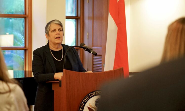 Janet Napolitano Leads University of California Delegation to Singapore to boost educational partnerships Janet Napolitano Leads University of California Delegation to Singapore to boost educational partnerships